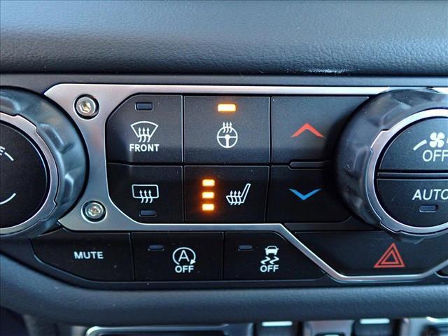 new 2025 Jeep Gladiator car, priced at $58,674