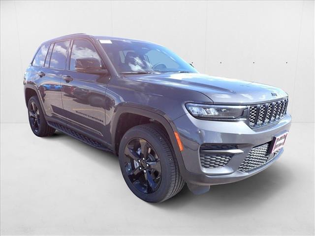 new 2025 Jeep Grand Cherokee car, priced at $46,547