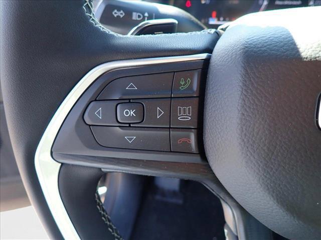 new 2025 Jeep Grand Cherokee car, priced at $46,547