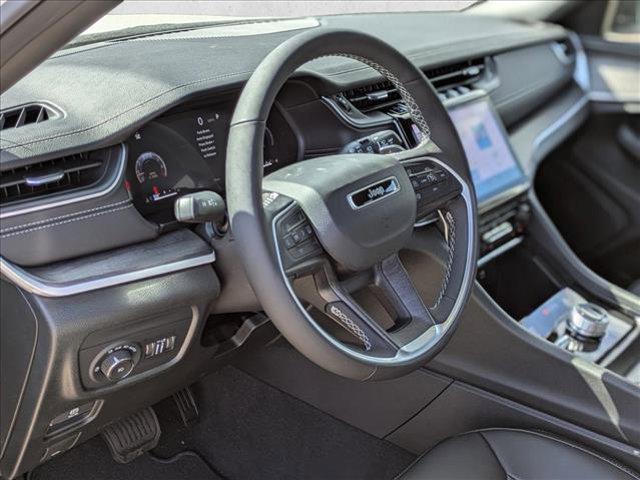 new 2025 Jeep Grand Cherokee car, priced at $45,449