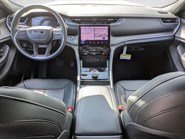 new 2025 Jeep Grand Cherokee car, priced at $45,449