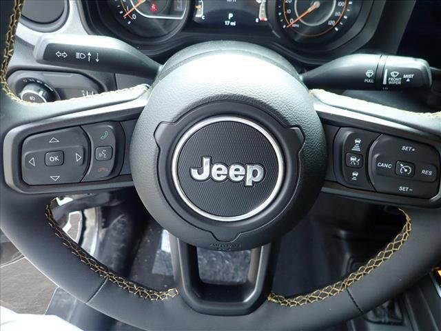 new 2024 Jeep Gladiator car, priced at $40,882