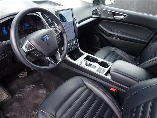used 2024 Ford Edge car, priced at $26,299