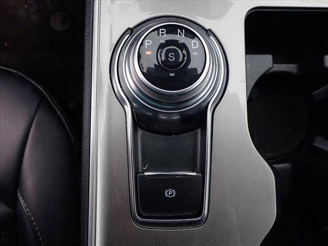 used 2024 Ford Edge car, priced at $26,299