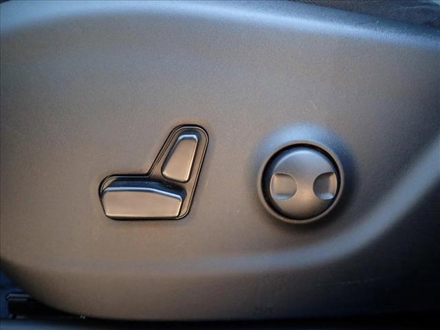 used 2023 Jeep Cherokee car, priced at $21,500