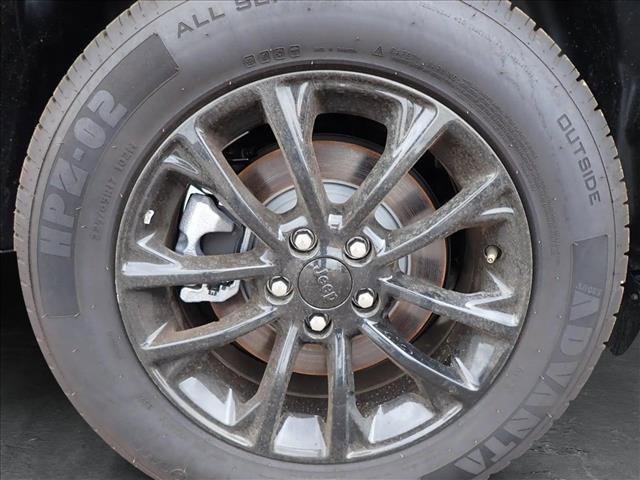 used 2023 Jeep Cherokee car, priced at $24,998