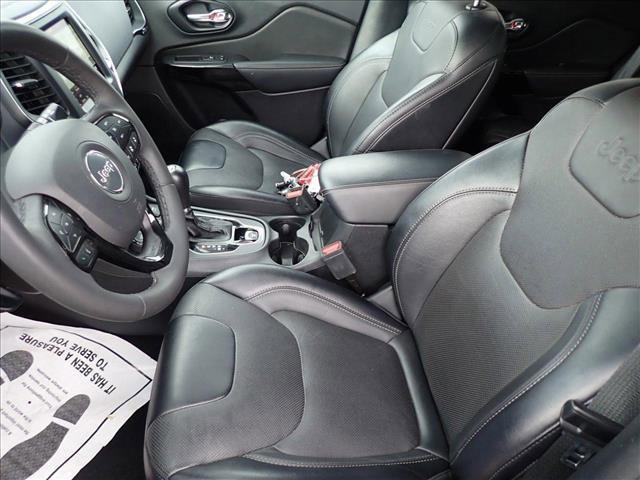 used 2023 Jeep Cherokee car, priced at $24,998