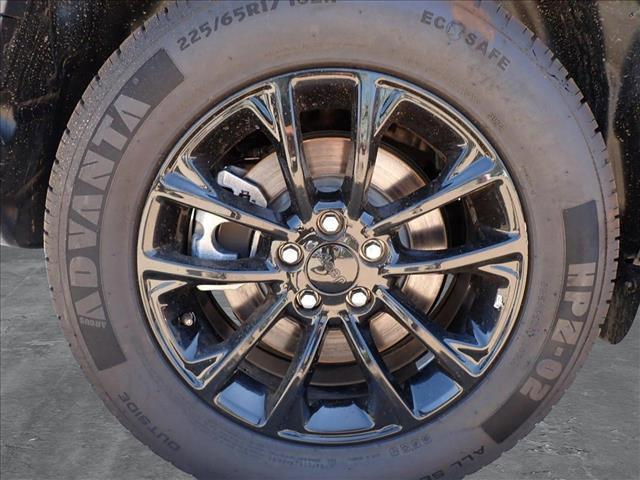 used 2023 Jeep Cherokee car, priced at $21,500