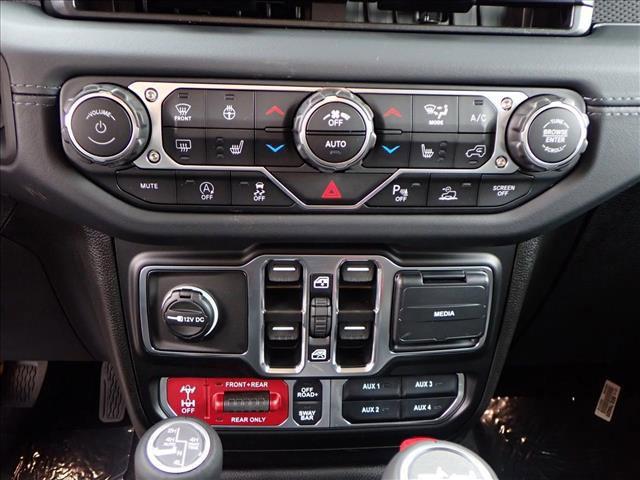 new 2025 Jeep Wrangler car, priced at $68,559