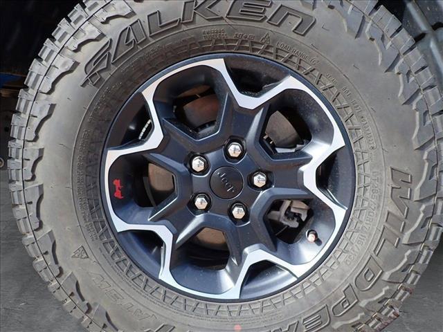 used 2023 Jeep Gladiator car, priced at $39,000