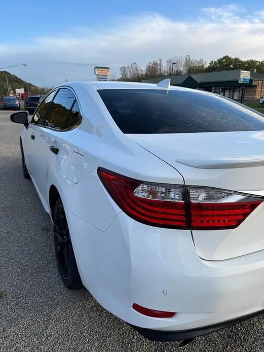 used 2015 Lexus ES 350 car, priced at $13,995