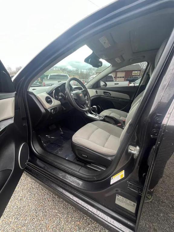 used 2016 Chevrolet Cruze Limited car, priced at $7,995