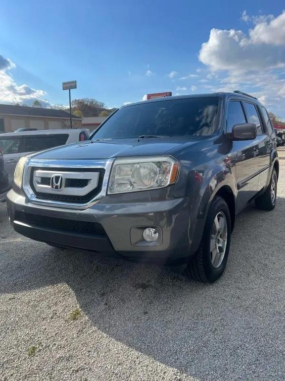 used 2011 Honda Pilot car, priced at $8,995