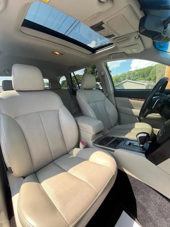 used 2010 Subaru Outback car, priced at $7,995