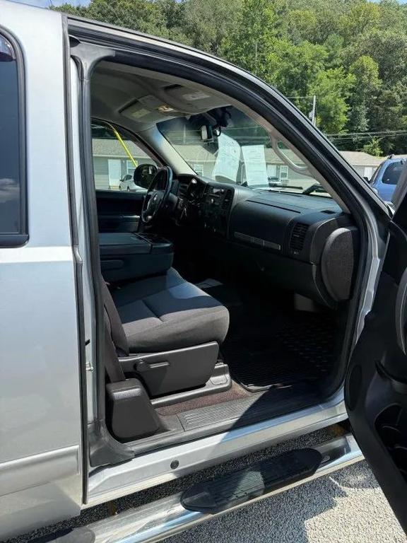 used 2013 Chevrolet Silverado 1500 car, priced at $11,995