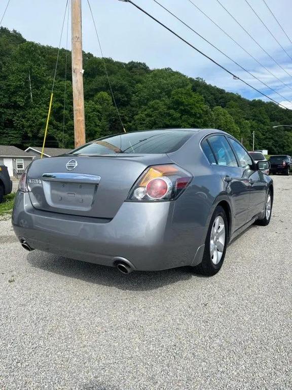 used 2007 Nissan Altima car, priced at $5,995