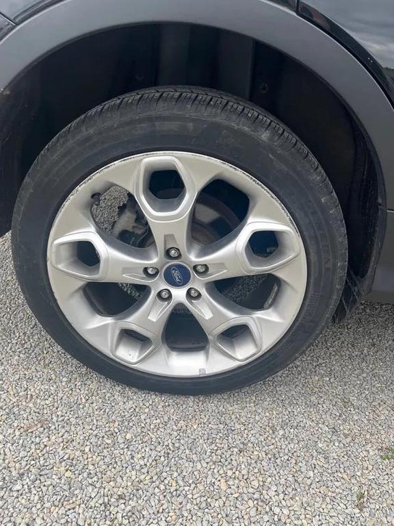 used 2013 Ford Escape car, priced at $7,995
