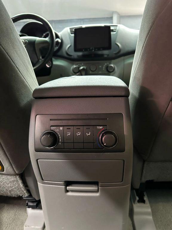 used 2010 Toyota Highlander car, priced at $6,999