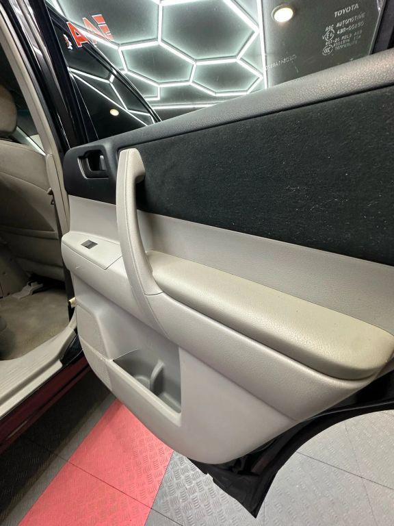 used 2010 Toyota Highlander car, priced at $6,999