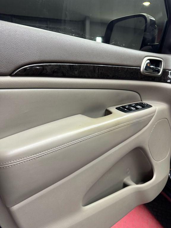 used 2013 Jeep Grand Cherokee car, priced at $8,699