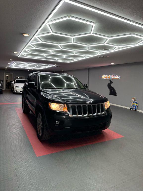 used 2013 Jeep Grand Cherokee car, priced at $8,699