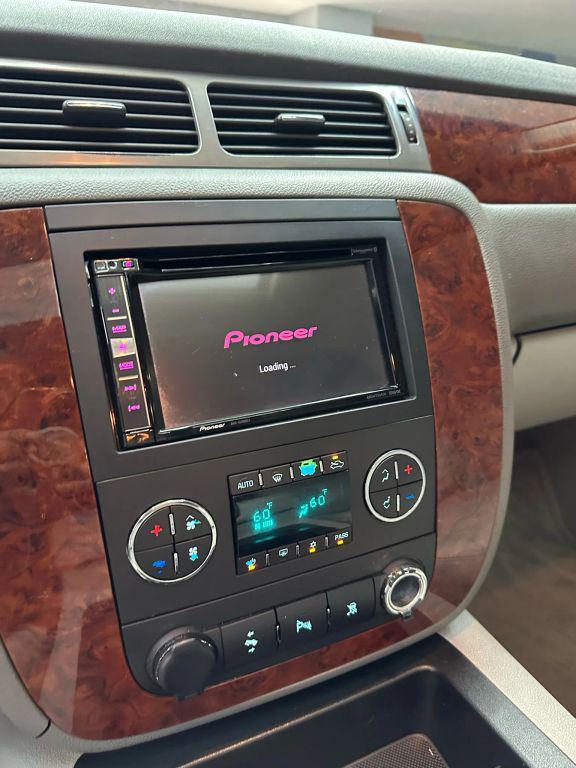 used 2011 Chevrolet Avalanche car, priced at $13,999