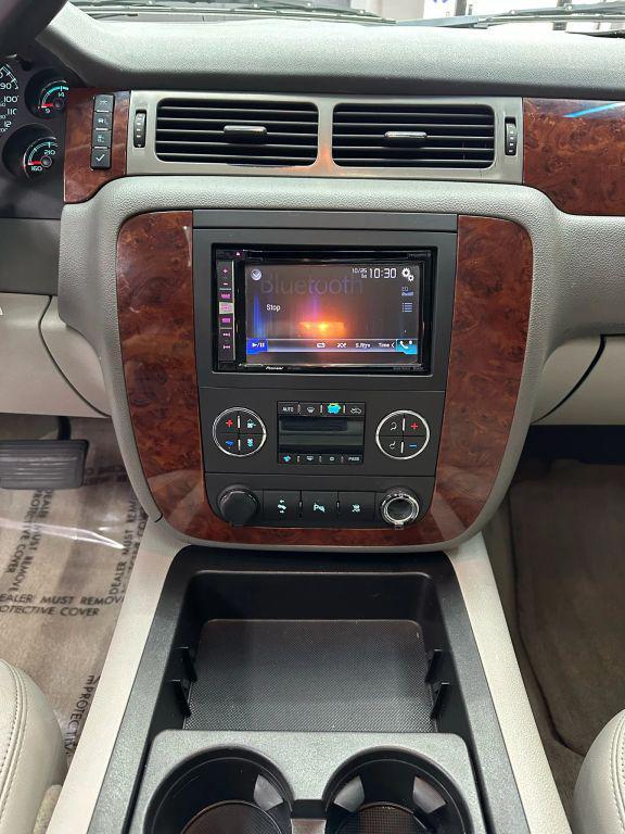 used 2011 Chevrolet Avalanche car, priced at $13,999