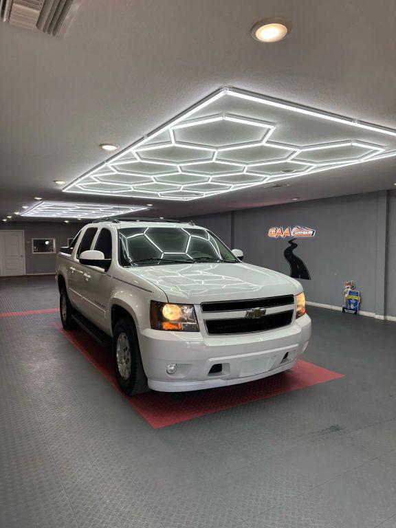 used 2011 Chevrolet Avalanche car, priced at $13,999