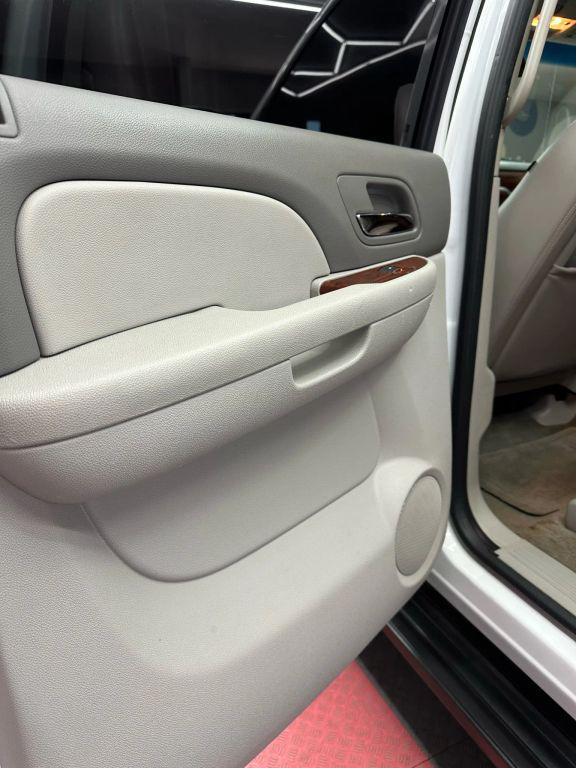 used 2011 Chevrolet Avalanche car, priced at $13,999