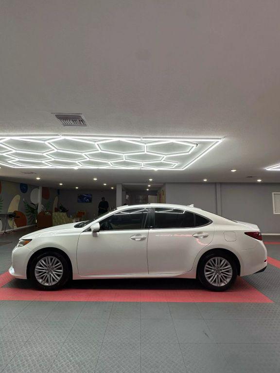 used 2014 Lexus ES 350 car, priced at $12,299