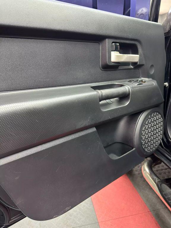 used 2007 Toyota FJ Cruiser car, priced at $12,499
