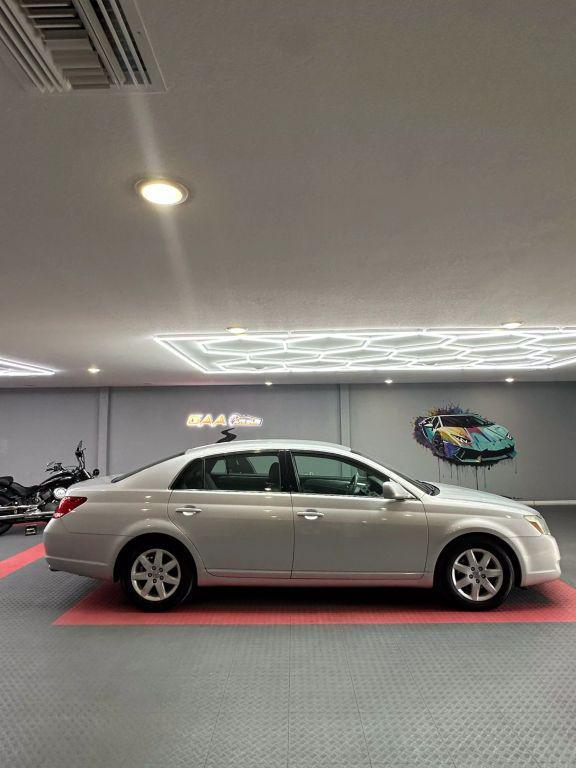 used 2005 Toyota Avalon car, priced at $6,999