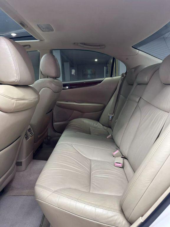 used 2004 Lexus ES 330 car, priced at $4,999
