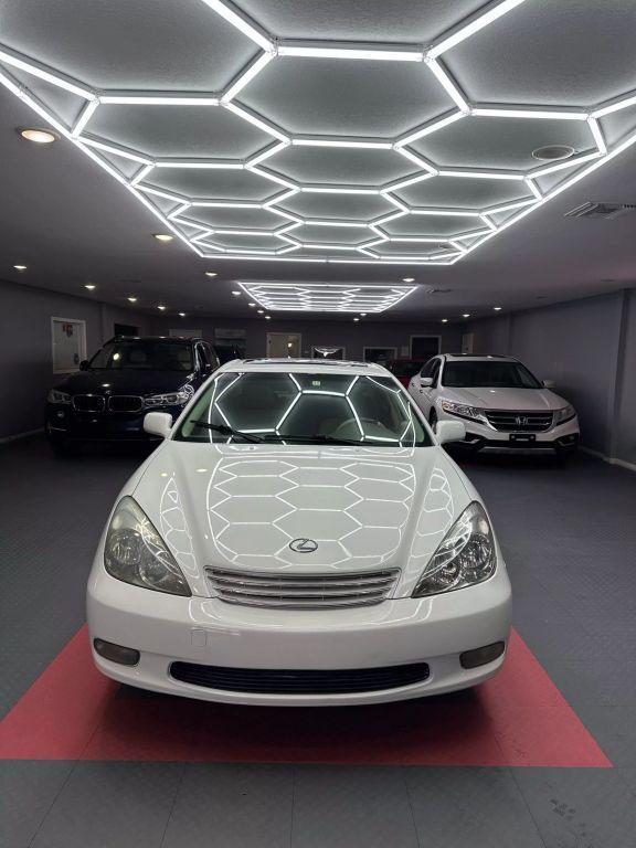 used 2004 Lexus ES 330 car, priced at $4,999