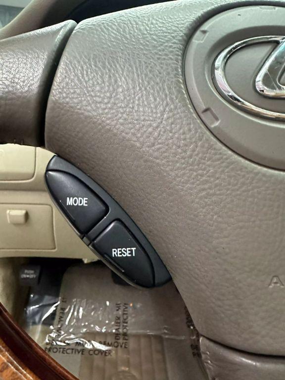 used 2004 Lexus ES 330 car, priced at $4,999