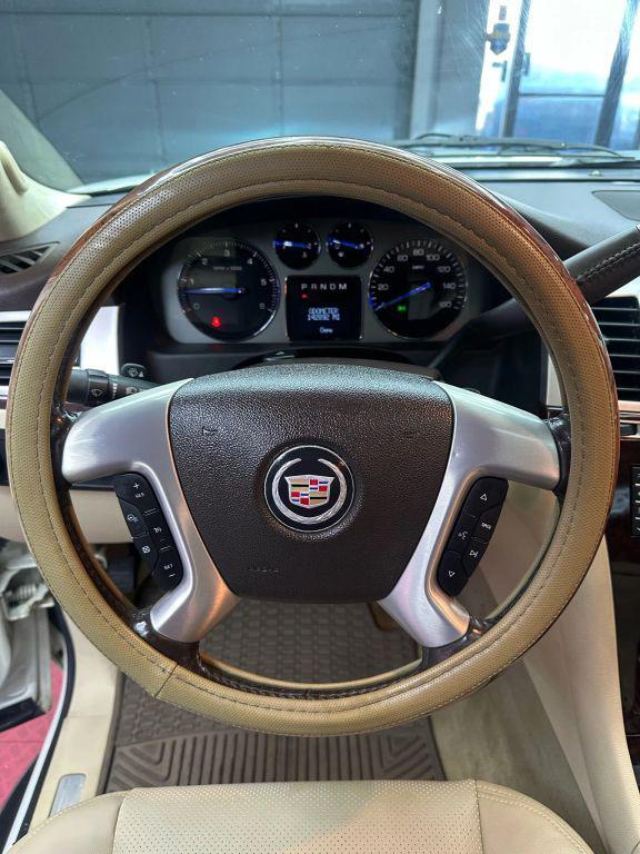 used 2008 Cadillac Escalade EXT car, priced at $13,499