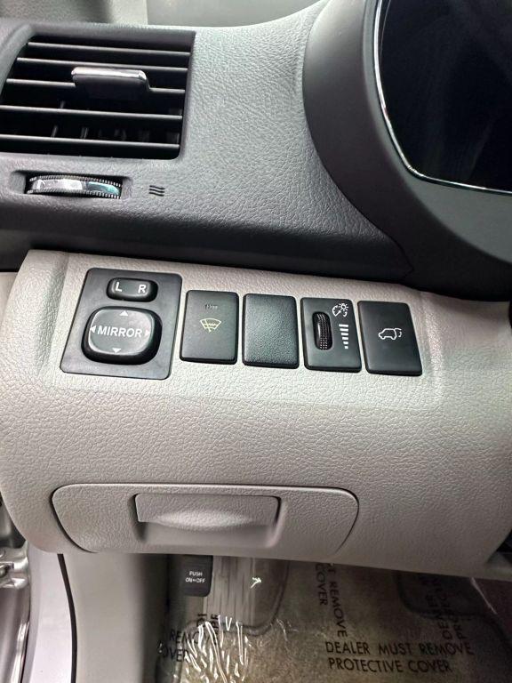 used 2010 Toyota Highlander car, priced at $10,699