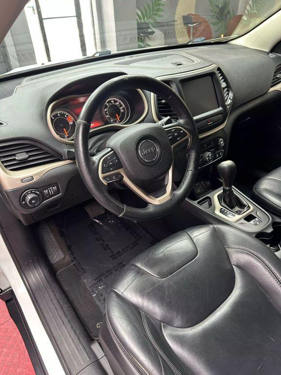 used 2016 Jeep Cherokee car, priced at $7,799