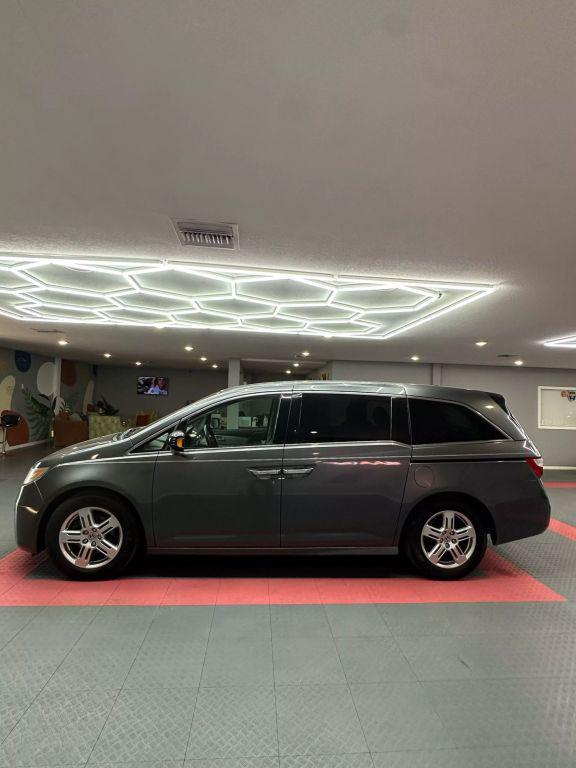 used 2011 Honda Odyssey car, priced at $10,990