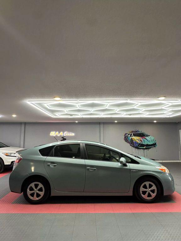 used 2014 Toyota Prius car, priced at $10,499