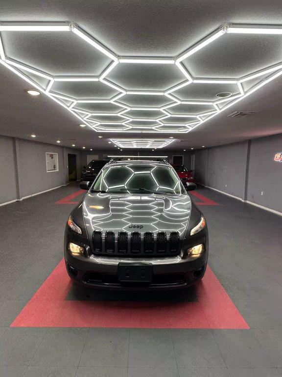 used 2016 Jeep Cherokee car, priced at $10,999