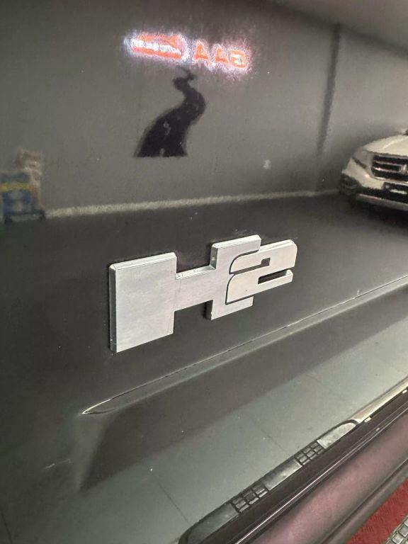 used 2004 Hummer H2 car, priced at $15,499