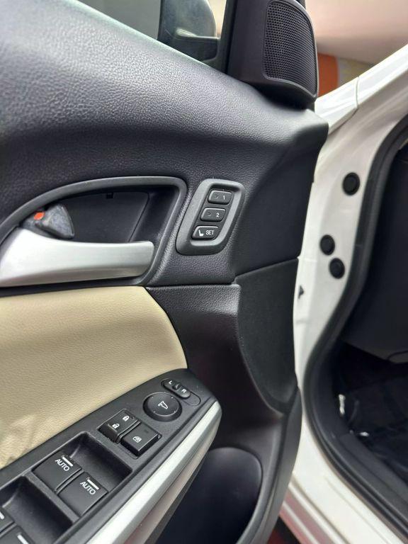 used 2013 Honda Crosstour car, priced at $9,999