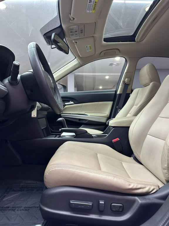 used 2013 Honda Crosstour car, priced at $9,999