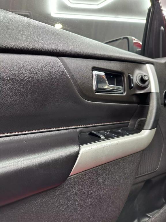 used 2013 Ford Edge car, priced at $6,999