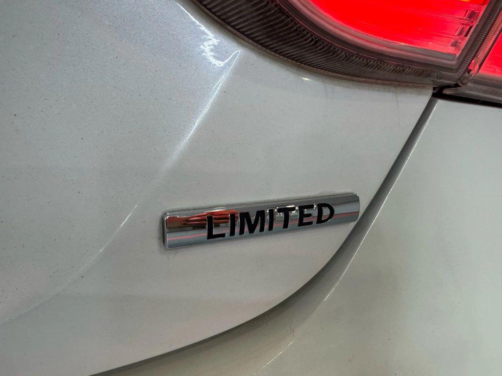 used 2013 Hyundai Sonata Hybrid car, priced at $7,999