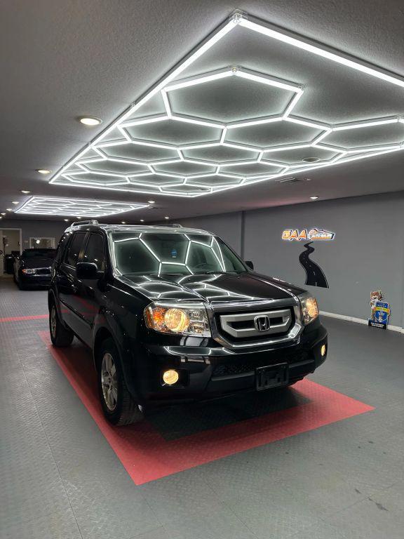 used 2011 Honda Pilot car, priced at $8,499
