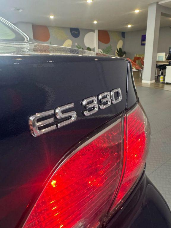 used 2004 Lexus ES 330 car, priced at $6,499