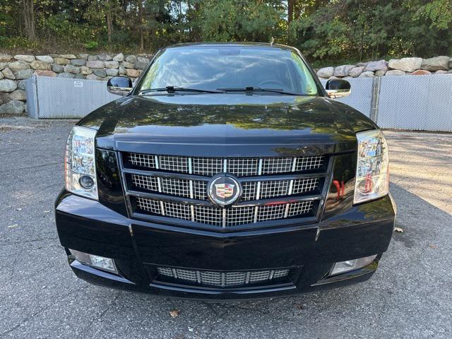 used 2013 Cadillac Escalade car, priced at $13,999
