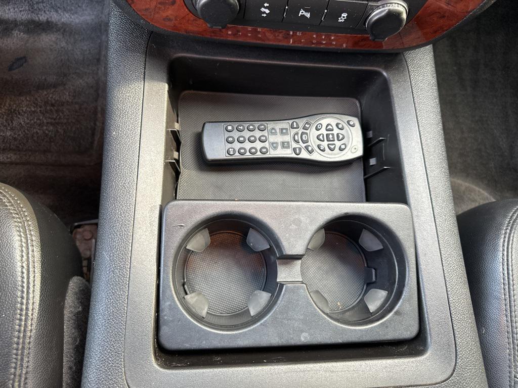 used 2013 Chevrolet Suburban car, priced at $6,999